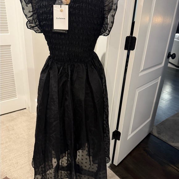 En Saison Black Ruched Smocked Midi Dress - Picture 5 of 8